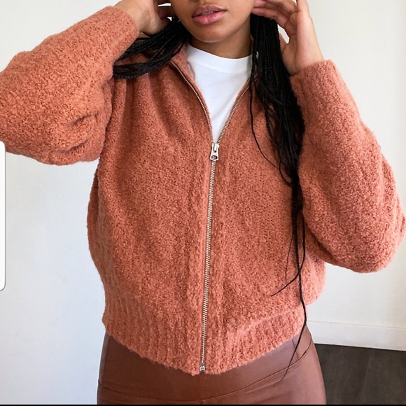 Wilfred Sweaters - WILFRED FREE ARITZIA Brown Marilyn Cropped Alpaca Sweater